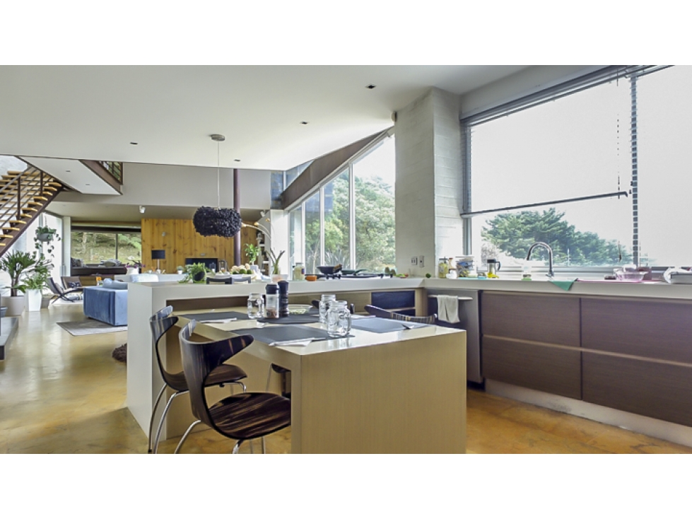 CASA EN VENTA SECTOR LAS PALMAS - POBLADO