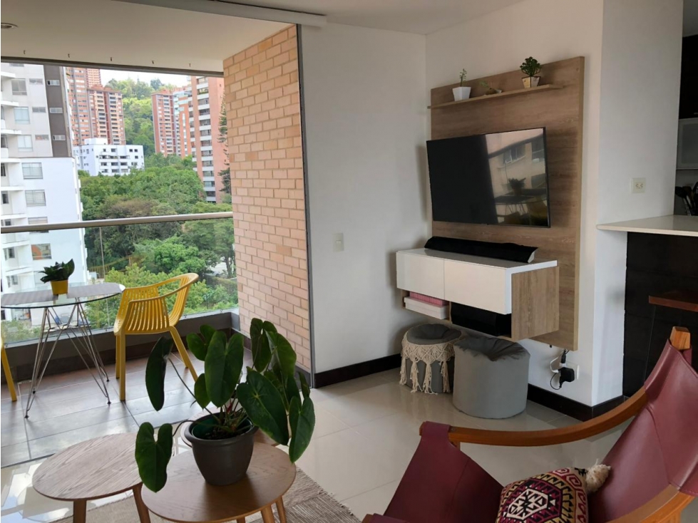 APARTAMENTO EN ARRIENDO VACIO/AMOBLADO SECTOR LALINDE - POBLADO — foto 3