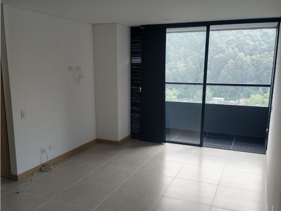 APARTAMENTO EN VENTA SECTOR DE LAS PALMAS - POBLADO — foto 4