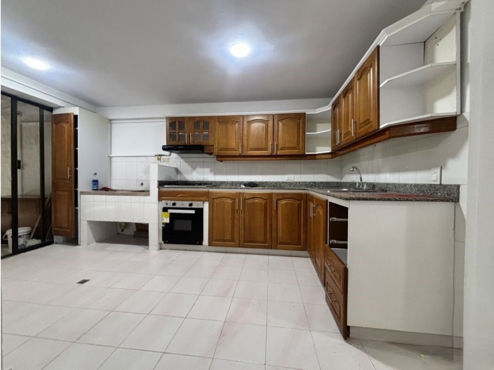 APARTAMENTO EN ARRIENDO SECTOR DE SAN LUCAS - POBLADO — foto 2