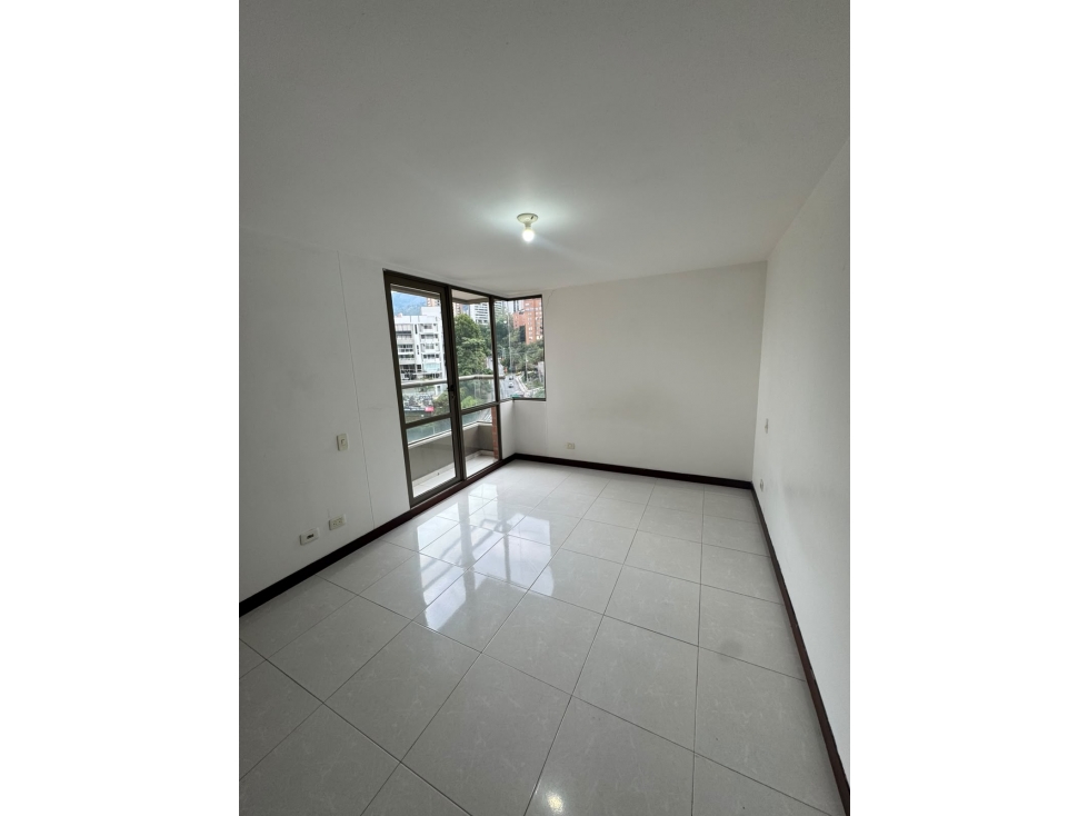 APARTAMENTO EN ARRIENDO SECTOR SAN LUCAS - POBLADO — foto 5
