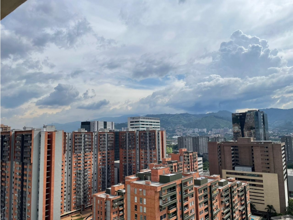 APARTAESTUDIO EN ARRIENDO SECTOR CIUDAD DEL RIO - POBLADO - 1
