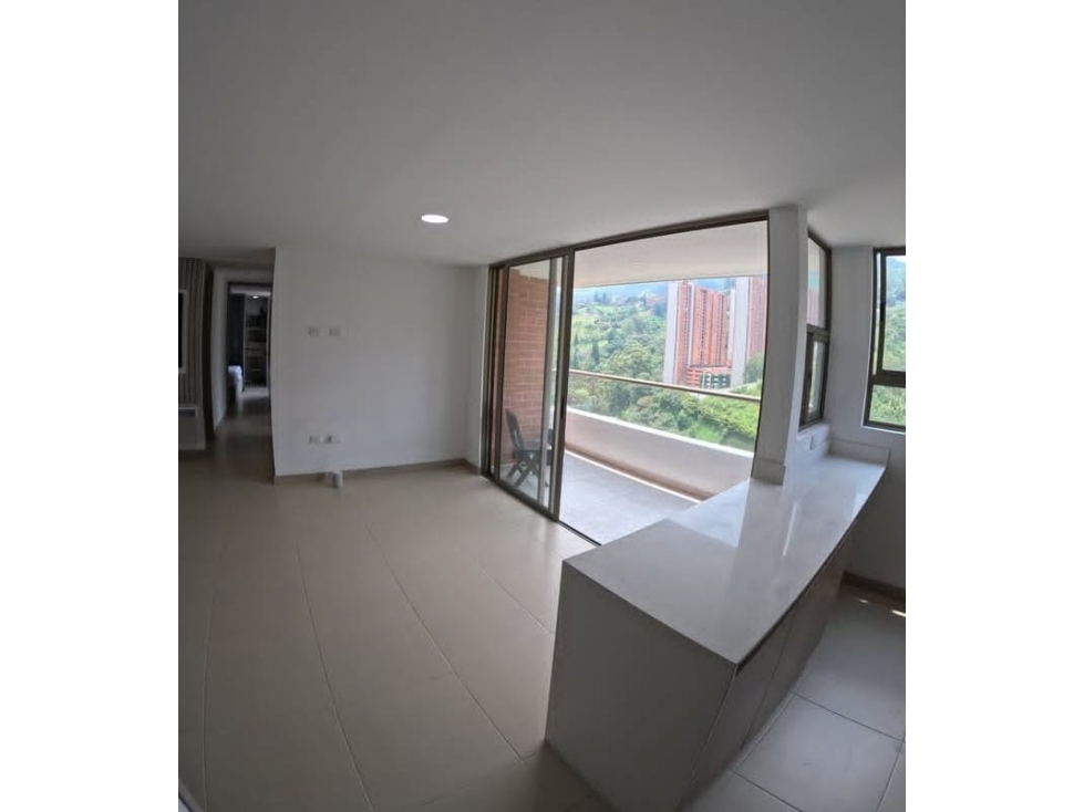 APARTAMENTO EN VENTA SECTOR ALTO DE LAS FLORES - SABANETA