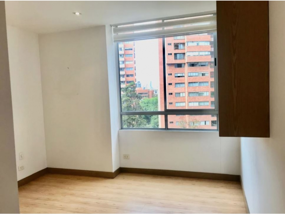 APARTAMENTO EN VENTA SECTOR LOMA LOS PARRA - POBLADO — foto 6