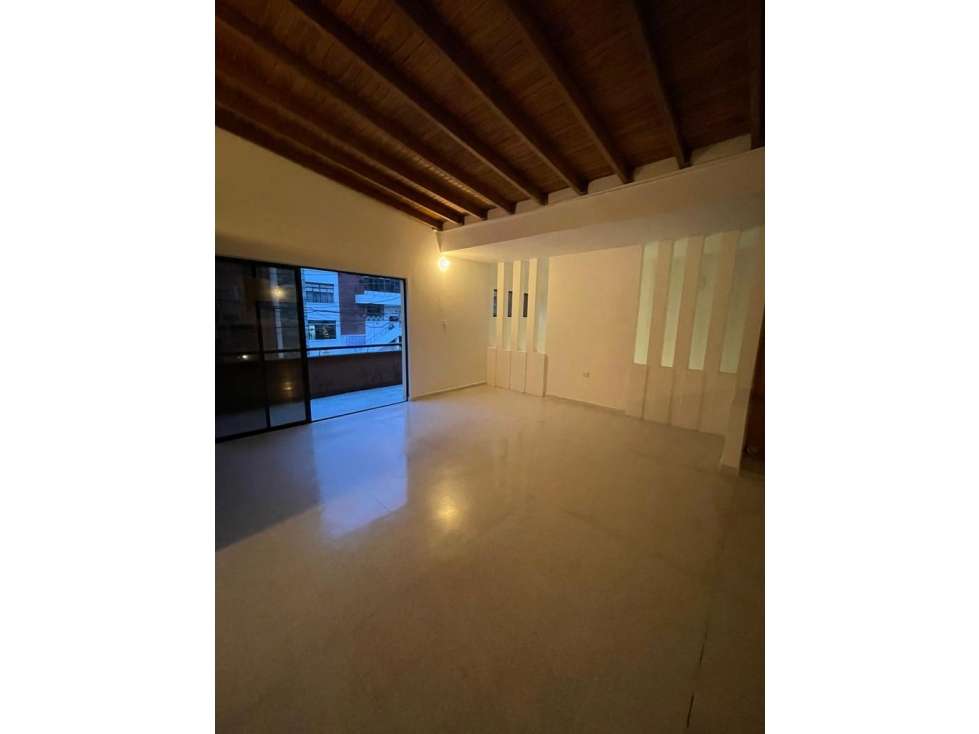 CASA COMERCIAL PARA ARRIENDO EN EL SECTOR DE LA NUTIBARA — foto 4