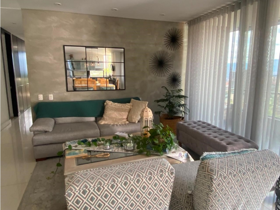 APARTAMENTO EN ARRIENDO SECTOR DE SAN LUCAS - POBLADO — foto 2
