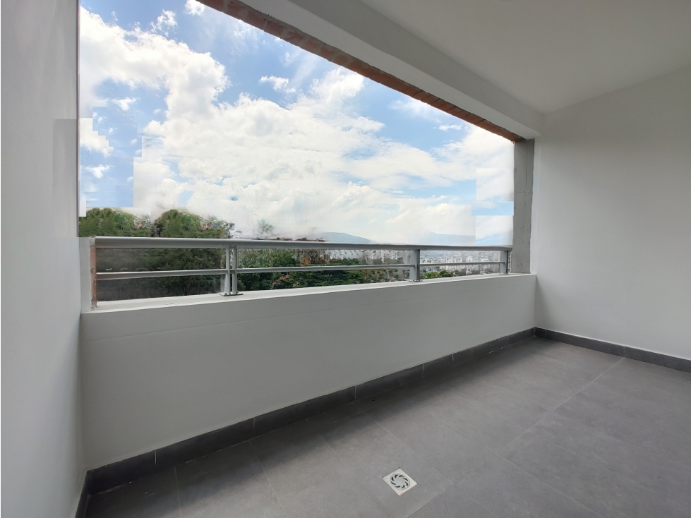 APARTAMENTO EN ARRIENDO SECTOR DE CASTROPOL - POBLADO — foto 5