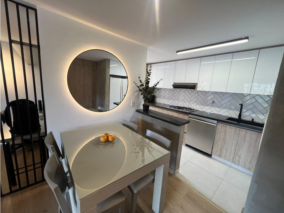 APARTAMENTO AMOBLADO EN EL SECTOR DE PROVENZA - POBLADO — foto 3