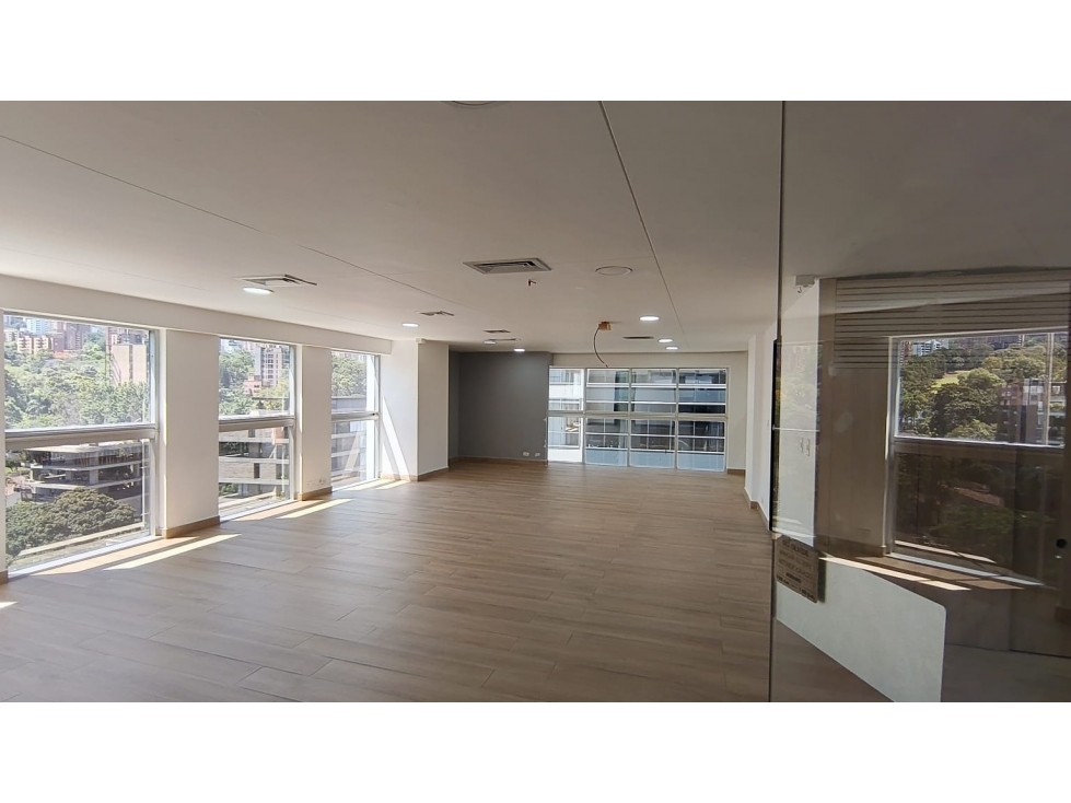 OFICINA EN ARRIENDO SECTOR CAMPESTRE - POBLADO — foto 6