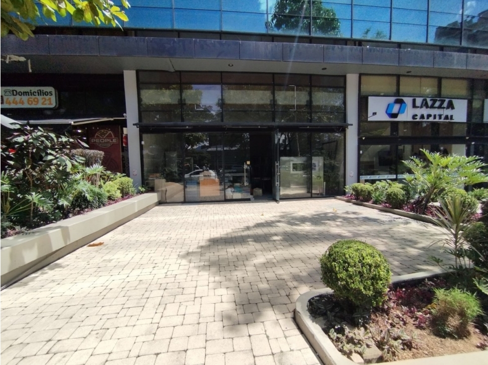 LOCAL EN ARRIENDO SECTOR MILLA DE ORO - POBLADO