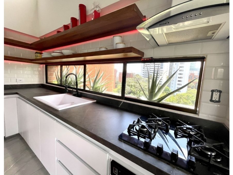 APARTAMENTO AMOBLADO EN ARRIENDO SECTOR OVIEDO - POBLADO — foto 4