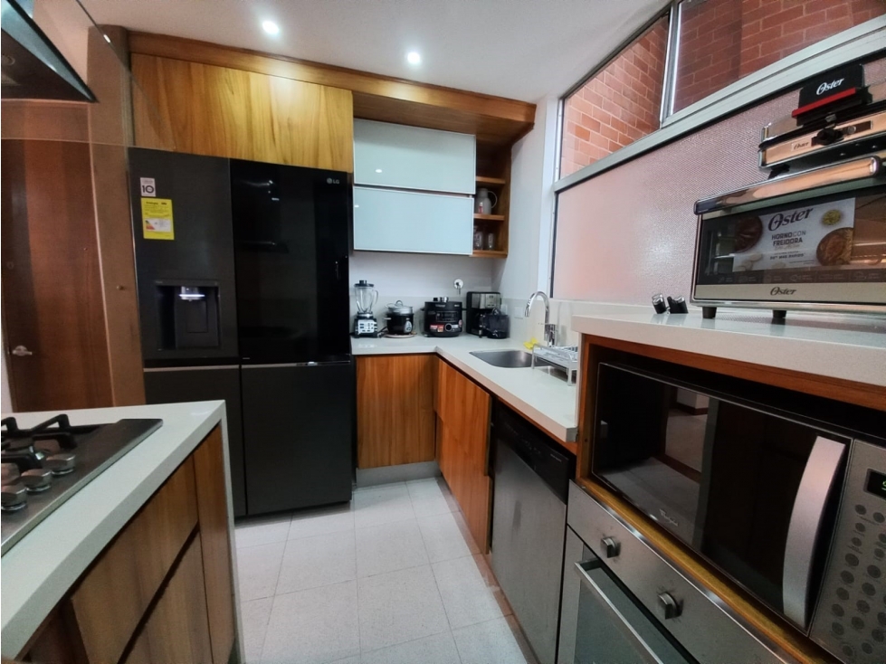 APARTAMENTO EN ARRIENDO SECTOR CASTROPOL - POBLADO — foto 3