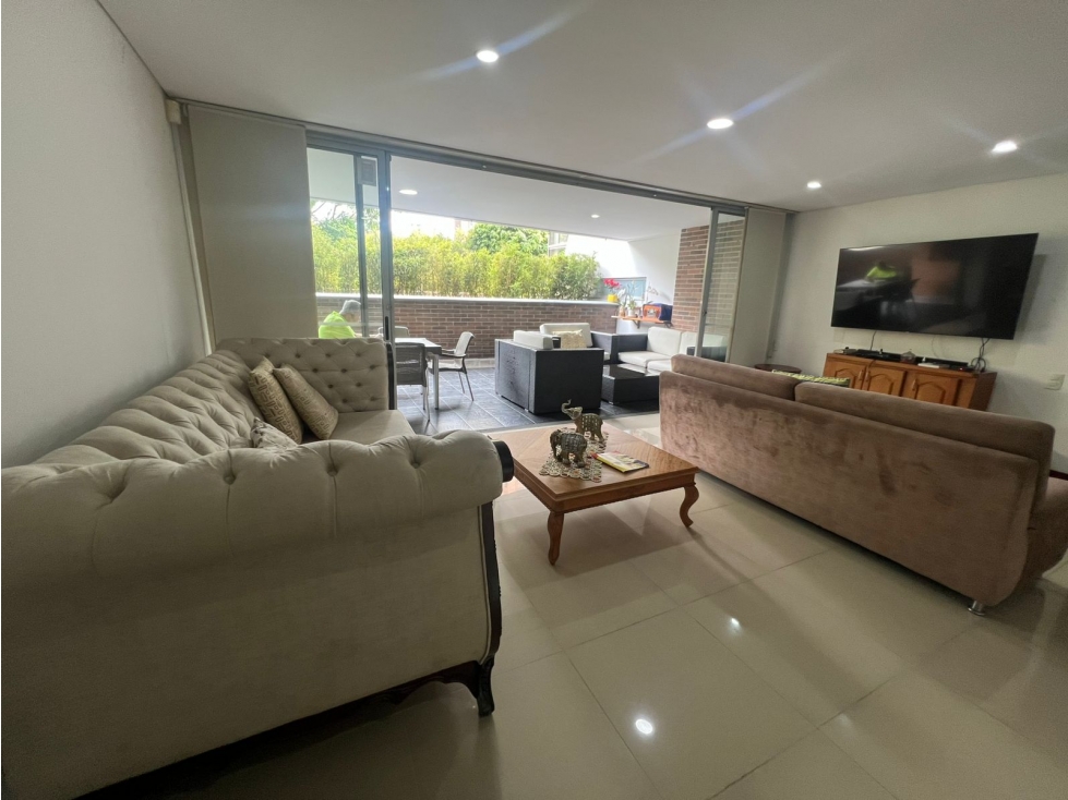 APARTAMENTO EN ARRIENDO SECTOR DE LOS GONZALEZ - POBLADO — foto 3