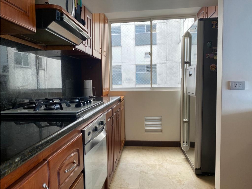 APARTAMENTO EN ARRIENDO SECTOR DE ALTOS DEL POBLADO - POBLADO — foto 5