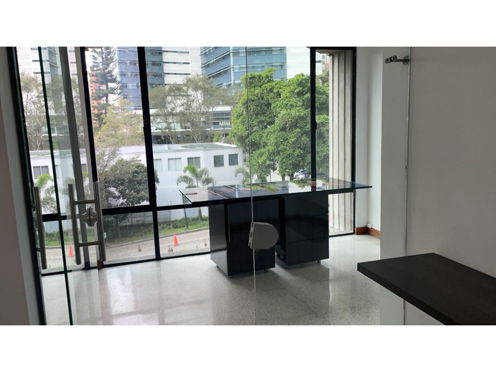 LOCAL EN ARRIENDO SECTOR MILLA DE ORO — foto 3