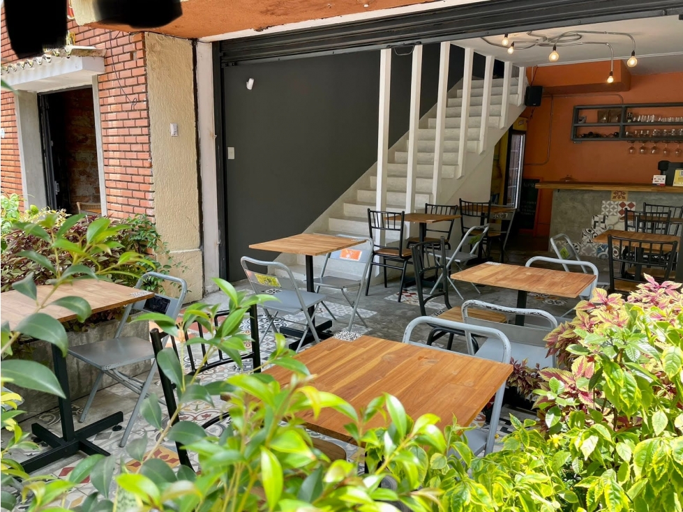 CASA COMERCIAL PARA ARRIENDO EN EL SECTOR DE LA NUTIBARA — foto 3