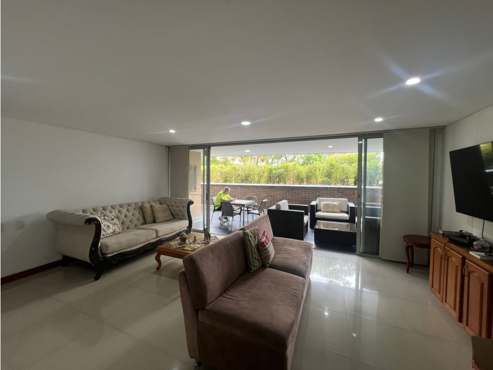 APARTAMENTO EN ARRIENDO SECTOR DE LOS GONZALEZ - POBLADO — foto 2