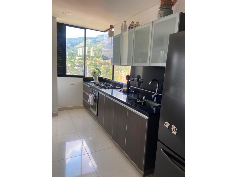 APARTAMENTO EN ARRIENDO SECTOR DE SAN LUCAS - POBLADO — foto 4