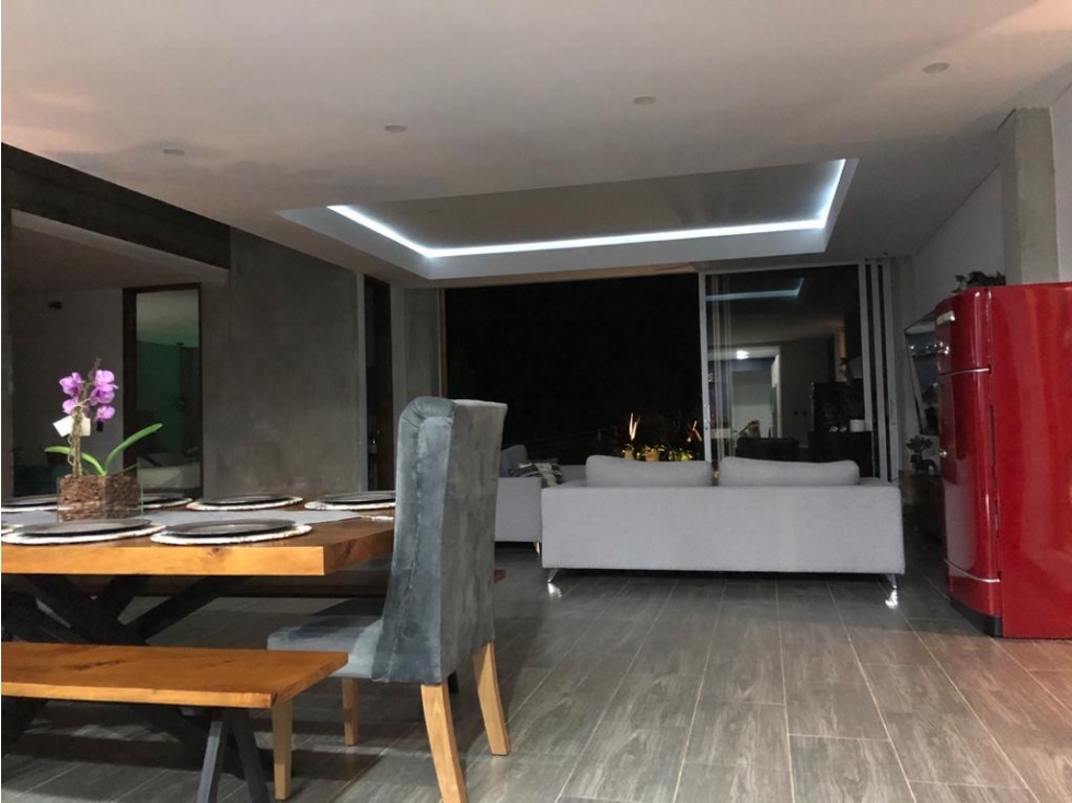 CASA EN VENTA SECTOR EL ESCOBERO — foto 3