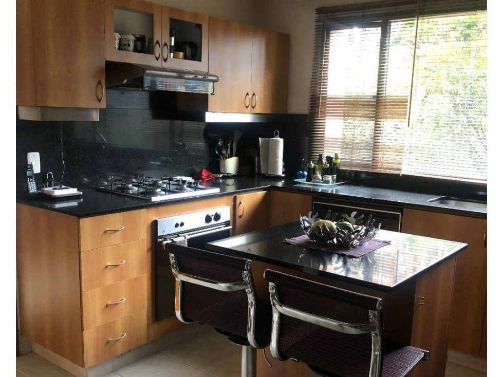 APARTAMENTO EN VENTA SECTOR LOS PARRA