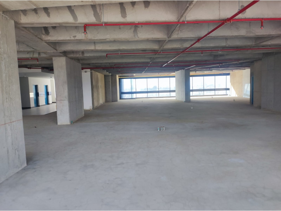 OFICINAS ZONA COMERCIAL LA FLORESTA SUBA, BOGOTA