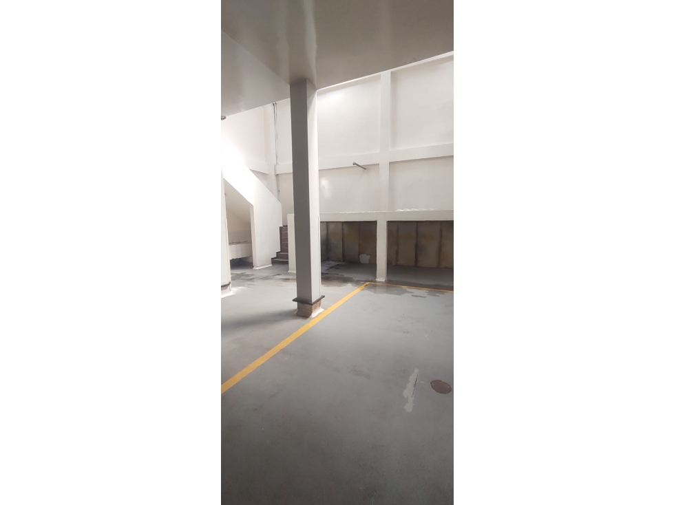 BODEGA PARA LA VENTA EN TOBERÍN, BOGOTA — foto 4
