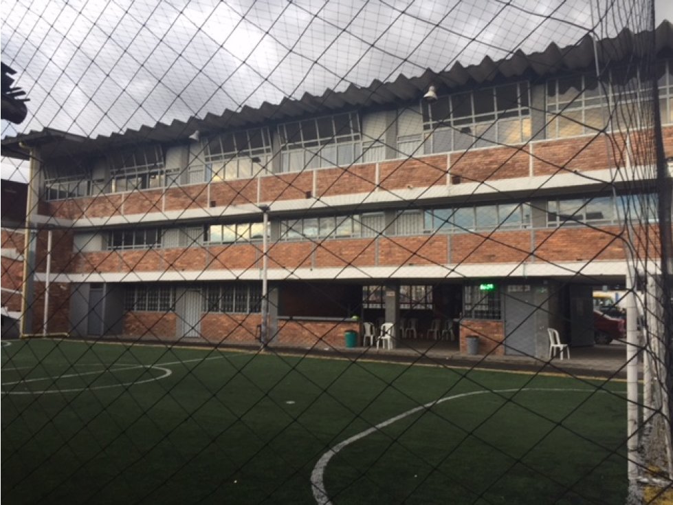 EDIFICIO EDUCATIVO, BARRIO SAN CARLOS, BOGOTA — foto 6