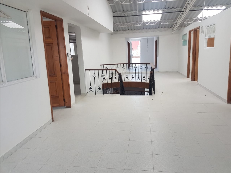 OFICINAS Y/O CONSULTORIOS BARRIO CIUDAD BERNA, BOGOTA