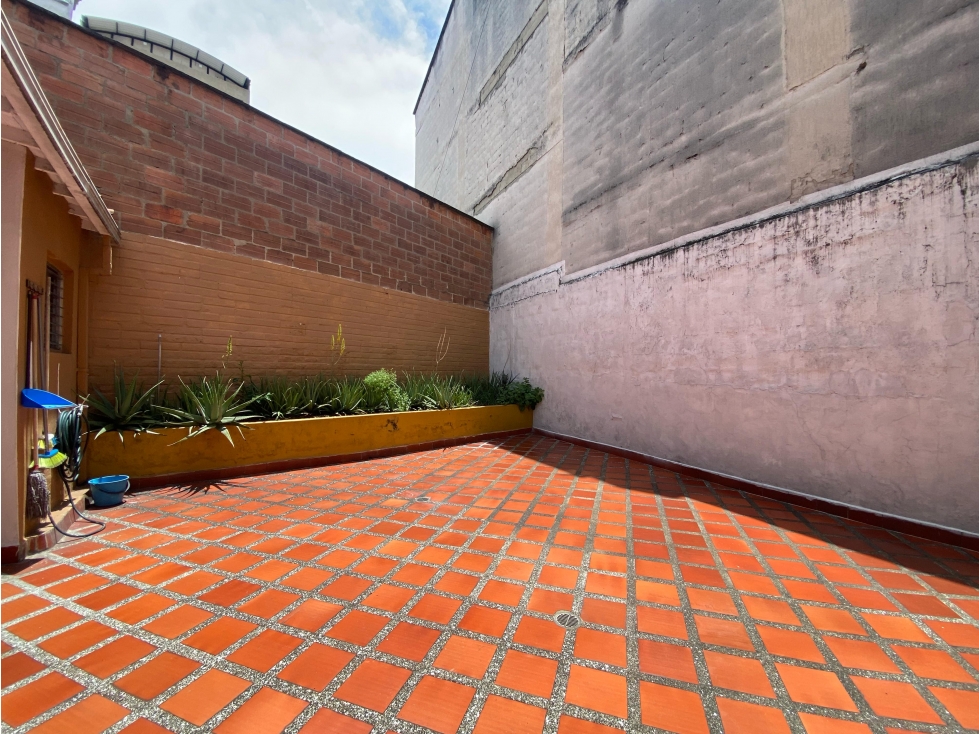 Local en alquiler en Laureles — foto 6