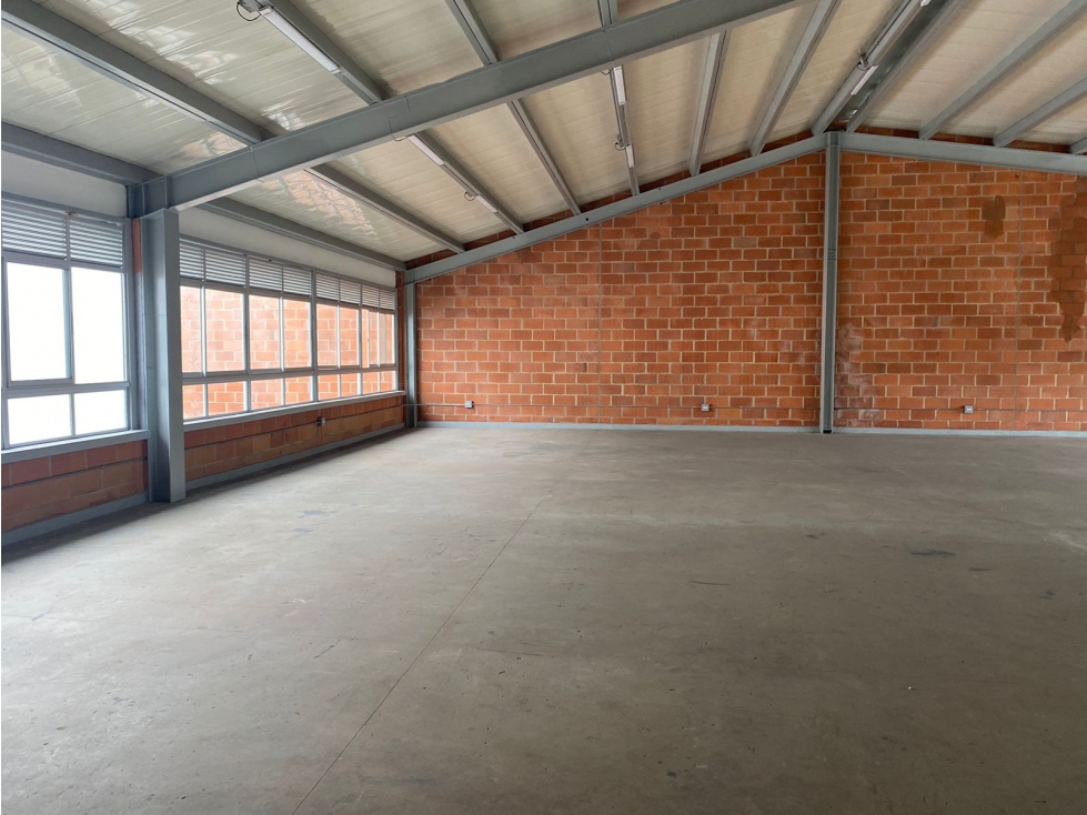 Bodega en alquiler en La América