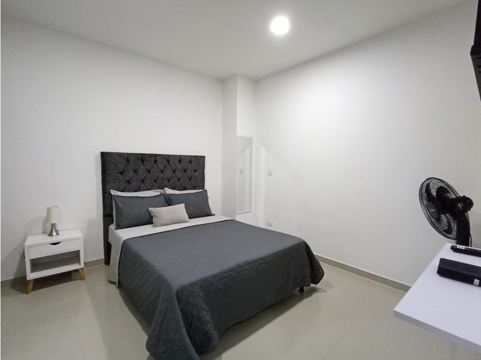 Apartamento amoblado en alquiler, en los Colores — foto 5