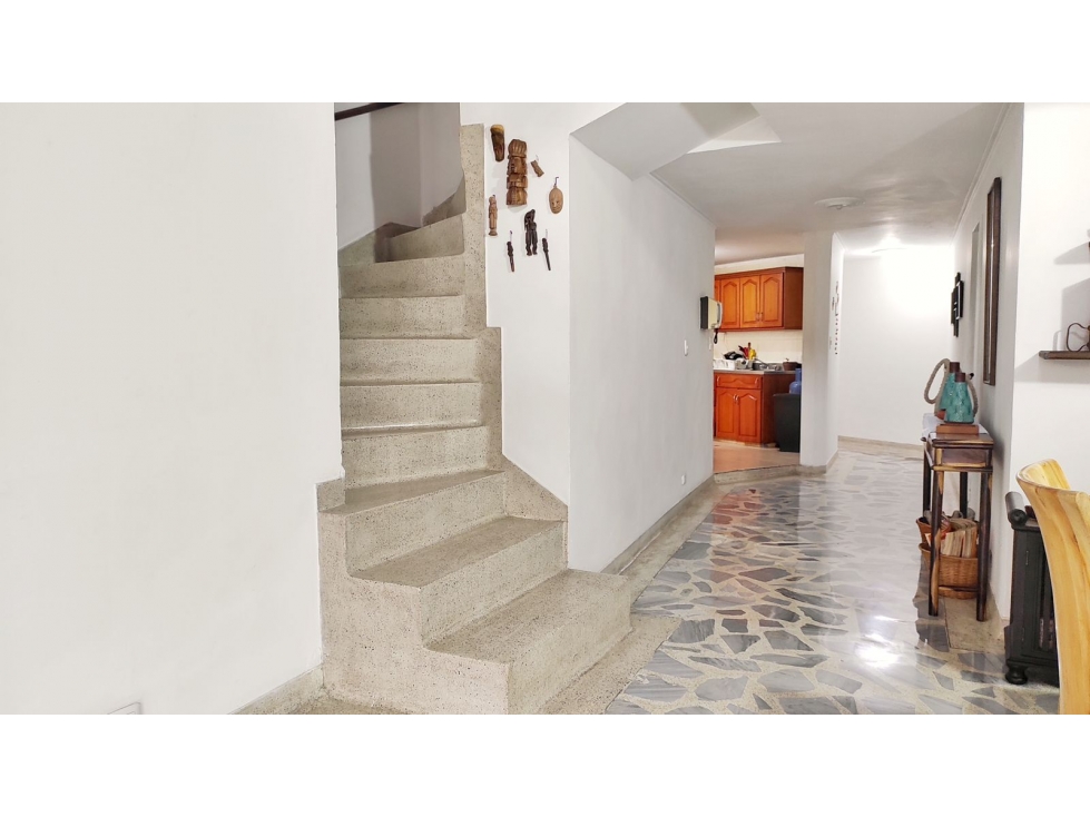 Apartamento Duplex en Venta en Laureles