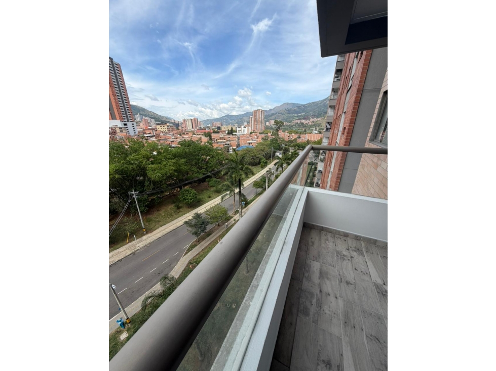 Apartamento en venta en Bello — foto 2