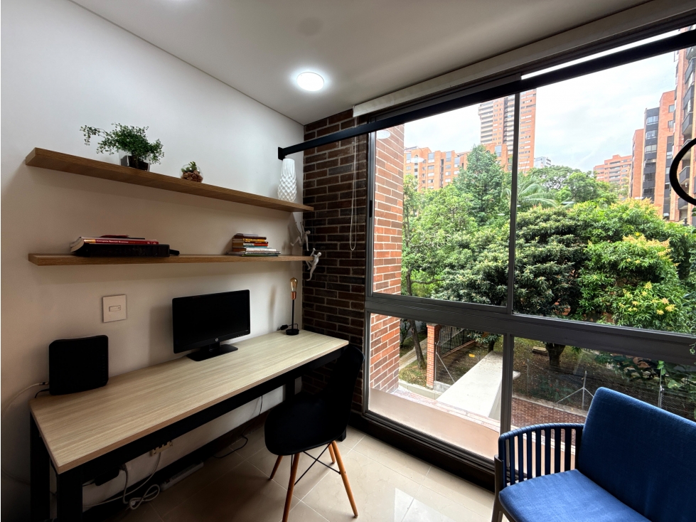 APARTAESTUDIO AMOBLADO EN EL POBLADO — foto 2