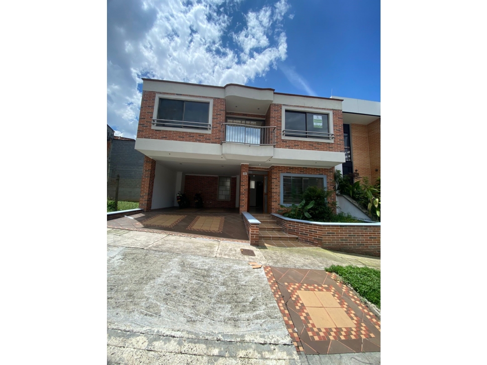 Casa en arriendo sabaneta
