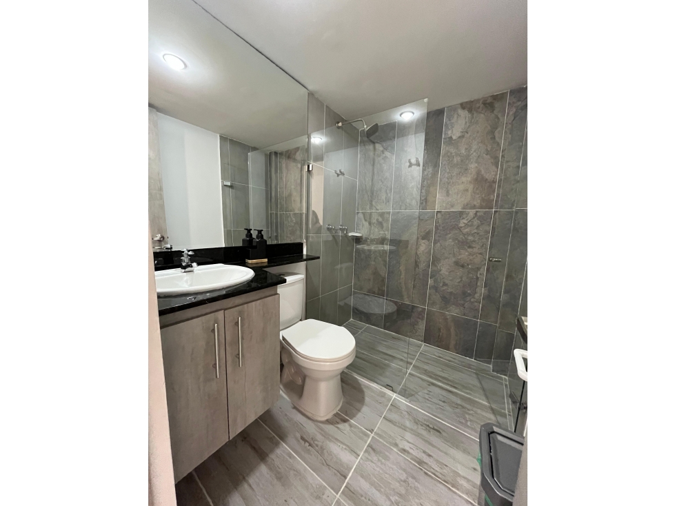 Apartamento amoblado en alquiler en Laureles — foto 6