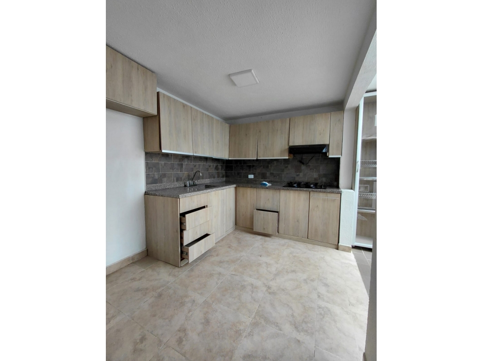 Casa en venta en guarne — foto 4