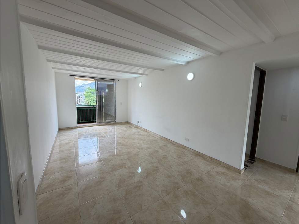 Apartamento en venta en Envigado — foto 4