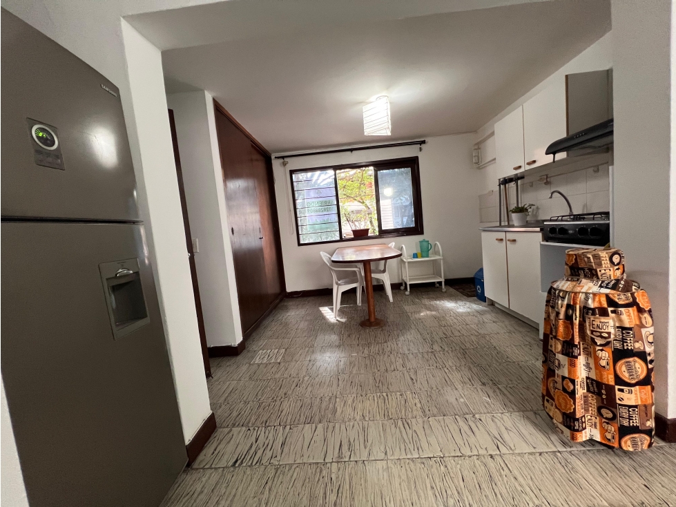 Apartaestudio en alquiler en Laureles — foto 4