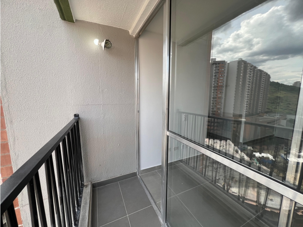 Apartamento en alquiler en Bello — foto 6