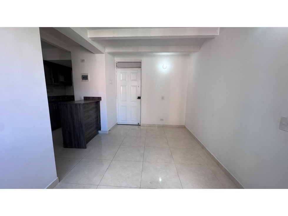 Apartamento en alquiler en Robledo — foto 4