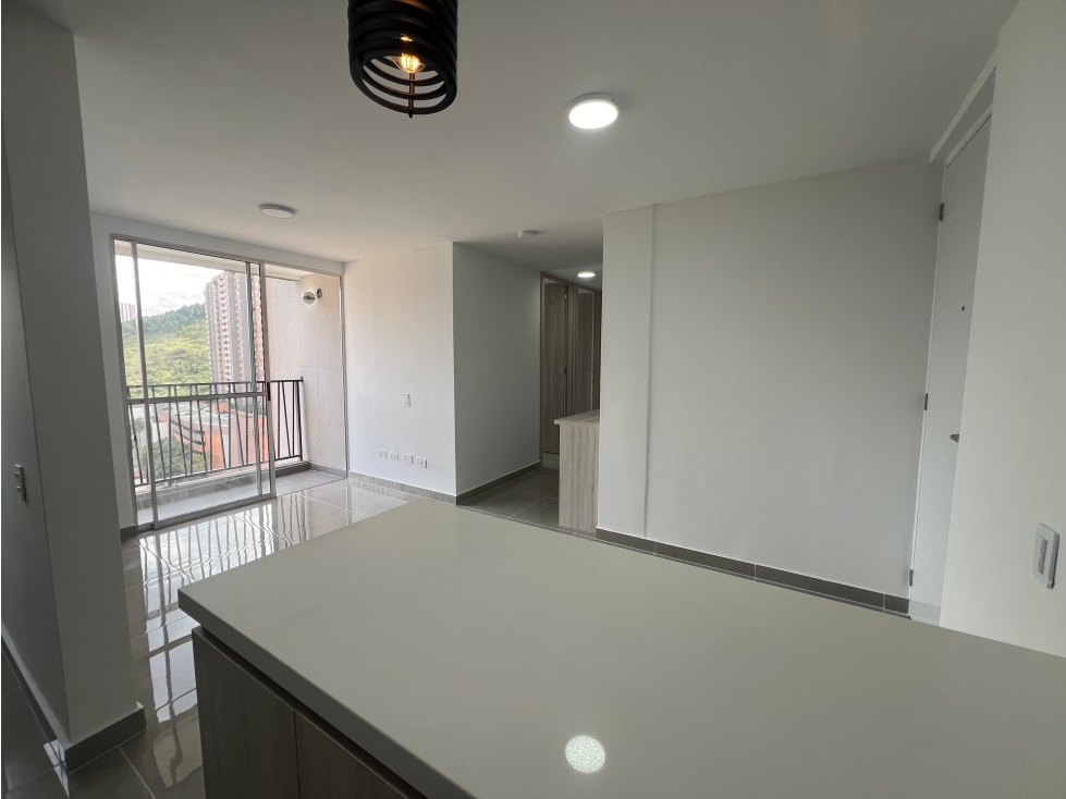 Apartamento en alquiler en Bello — foto 4