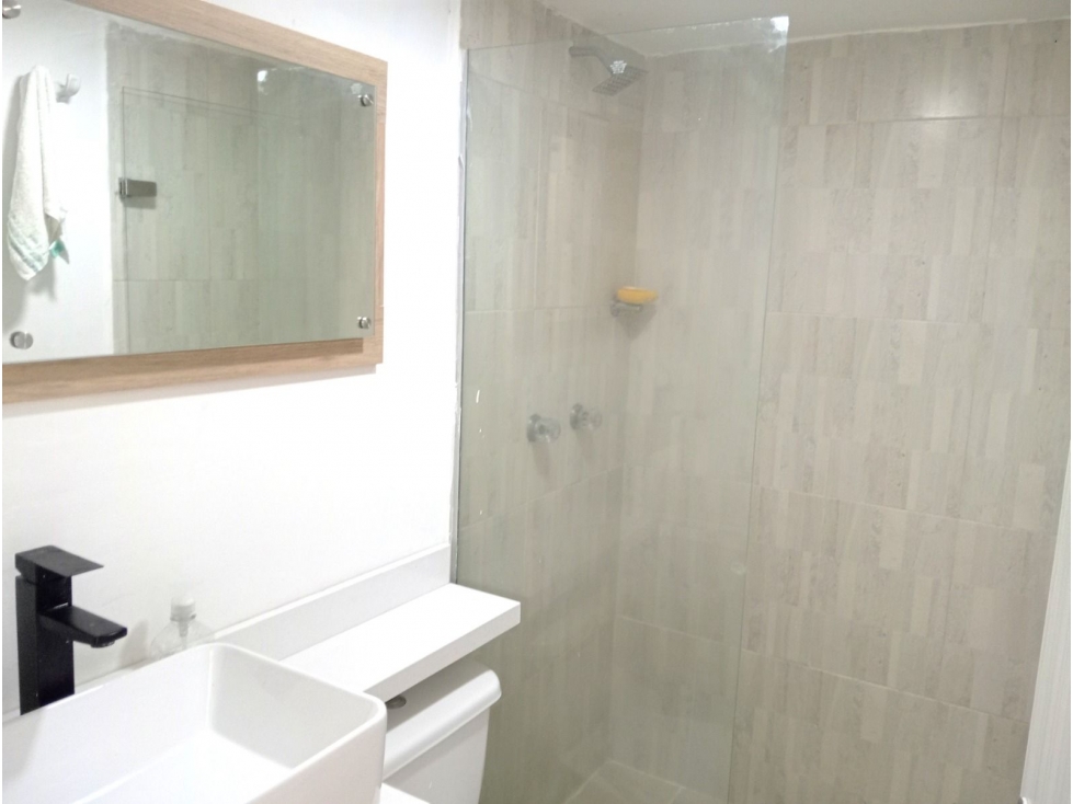 Apartamento en venta Laureles Almeria — foto 2