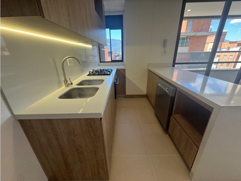 Apartamento en alquiler en Laureles — foto 2