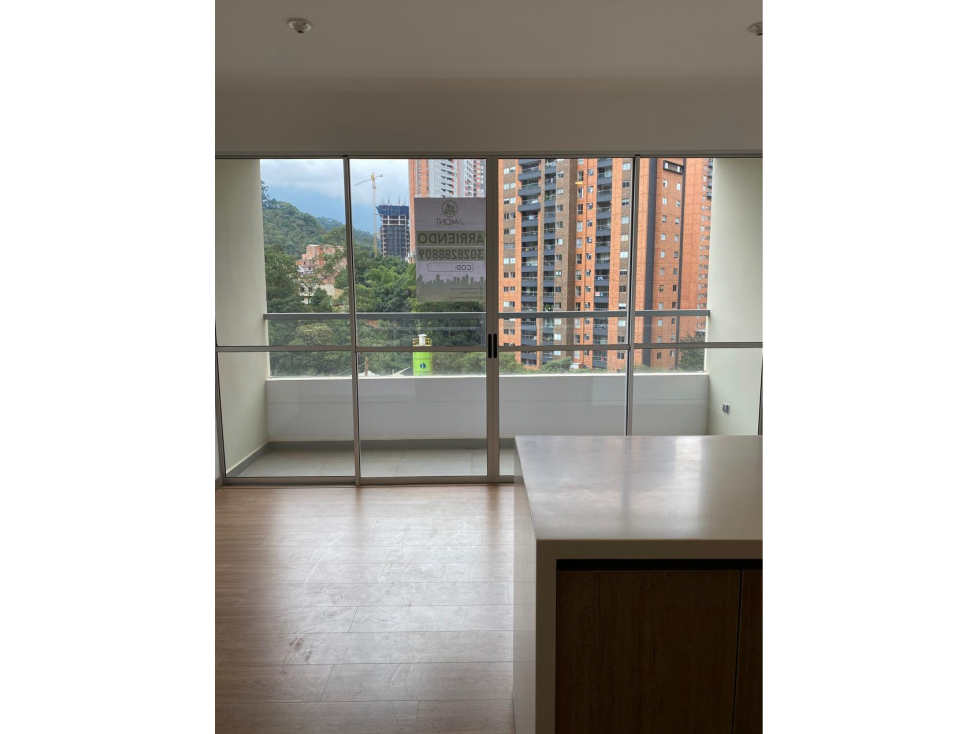 Apartamento en Alquiler en Sabaneta