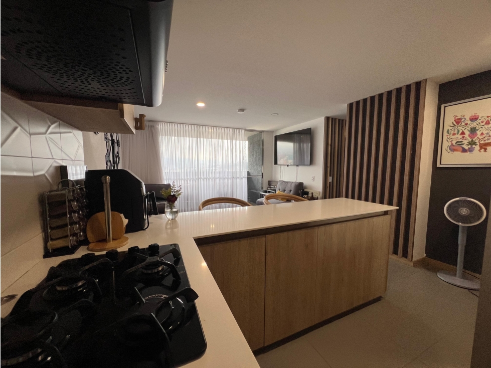 Apartamento amoblado en alquiler en guayabal — foto 2