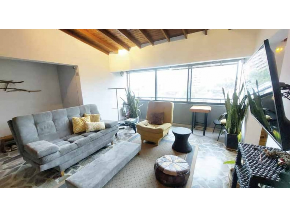 Apartamento en venta en laureles