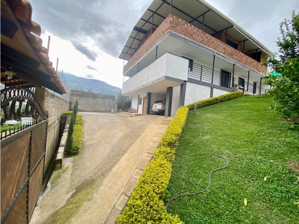 Casa finca en venta en San Cristóbal