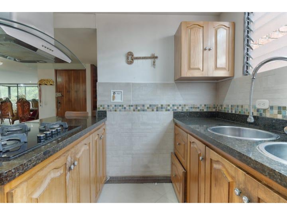 Apartamento en alquiler en Laureles — foto 3
