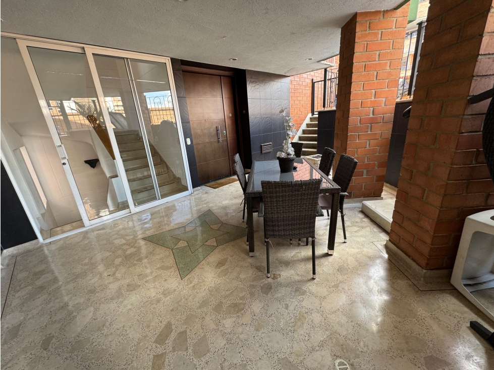 Apartamento en alquiler en laureles — foto 4